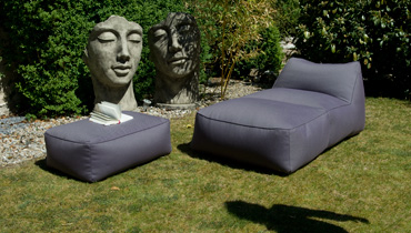 MOONICH Lounge: weatherproof lounge couch for the garden